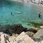 - Tres Beau Climatise A Cote Du Port * 卡西斯