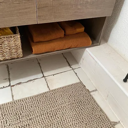 - Très Beau Climatisé à Côté Du Port Appartement Cassis