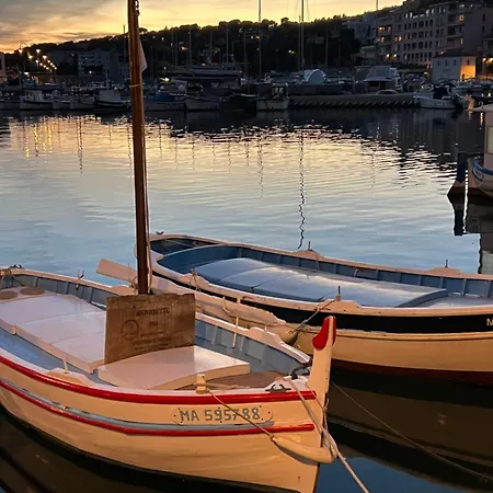 - Tres Beau Climatise A Cote Du Port * Cassis